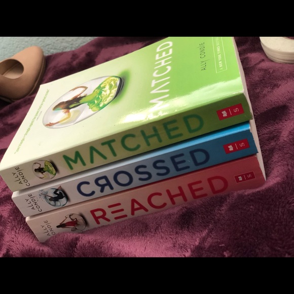 Matched book set 3 books - Picture 2 of 6